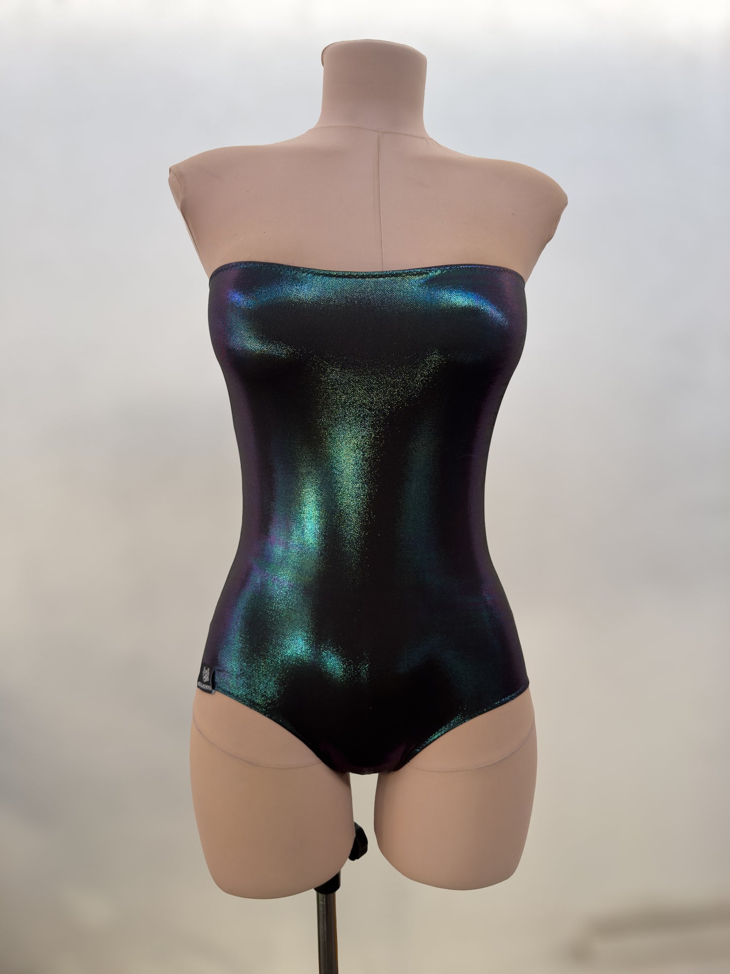 NUDE ARMOR