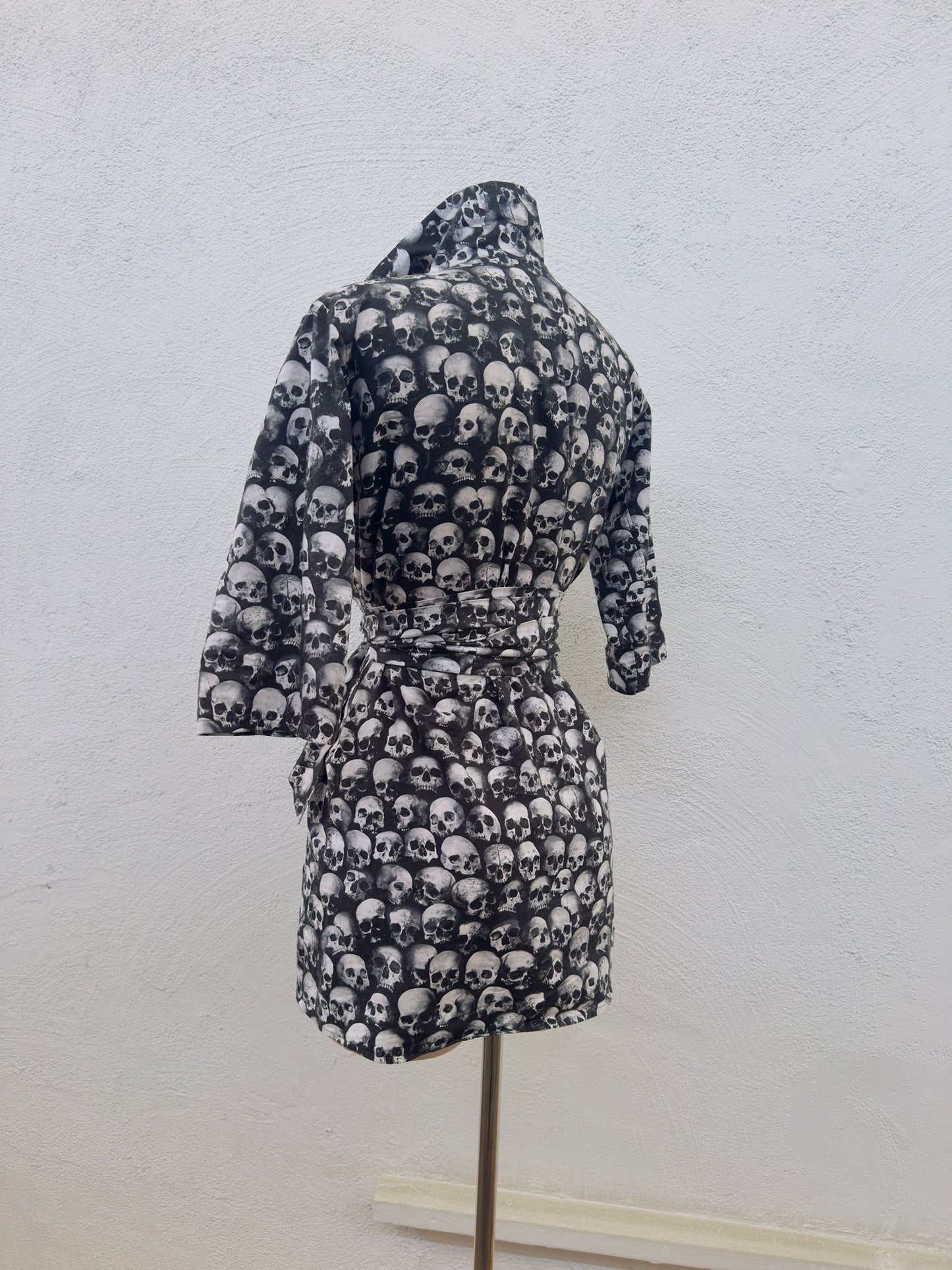 BLACK SKULL ROBE