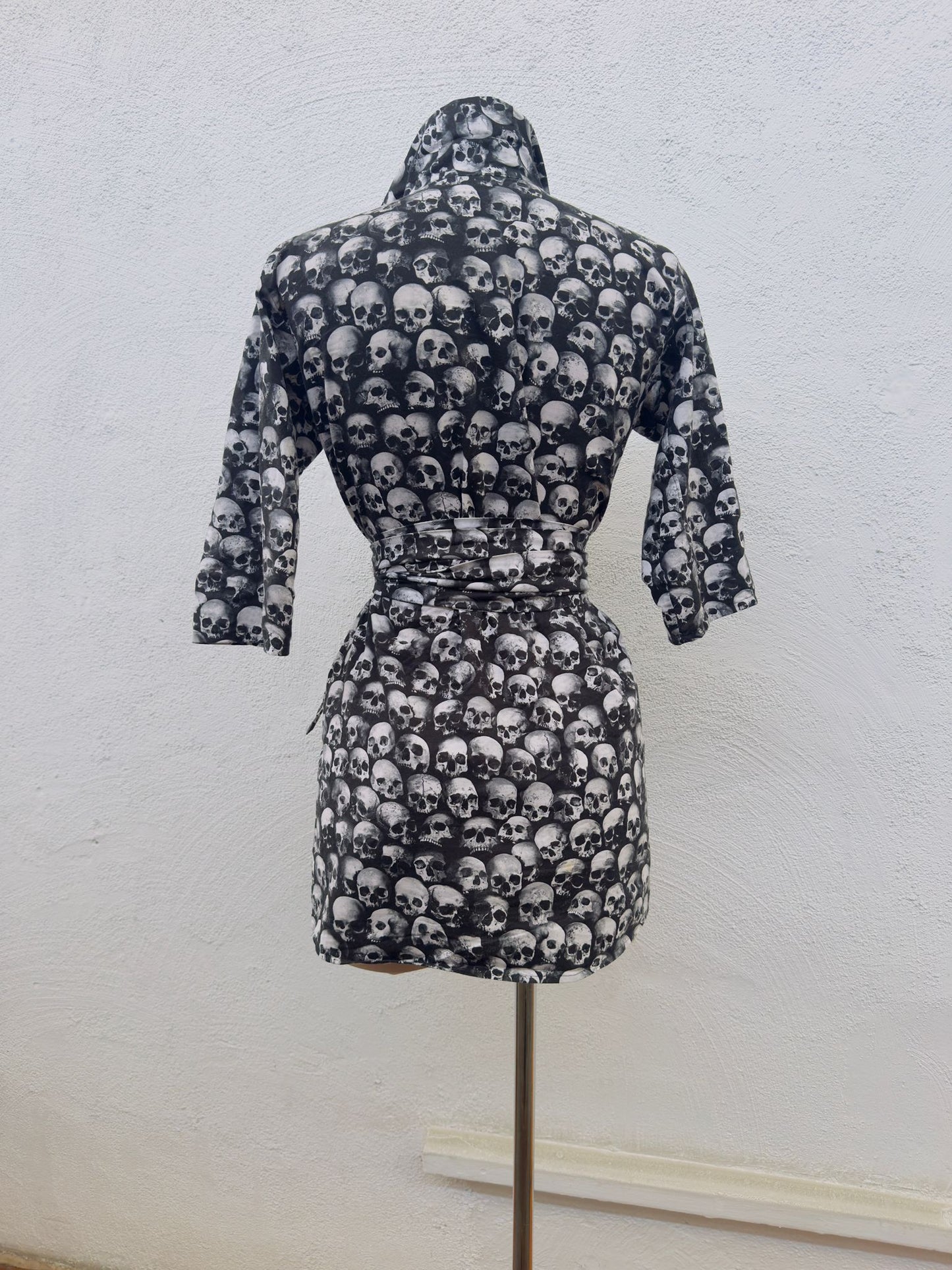 BLACK SKULL ROBE