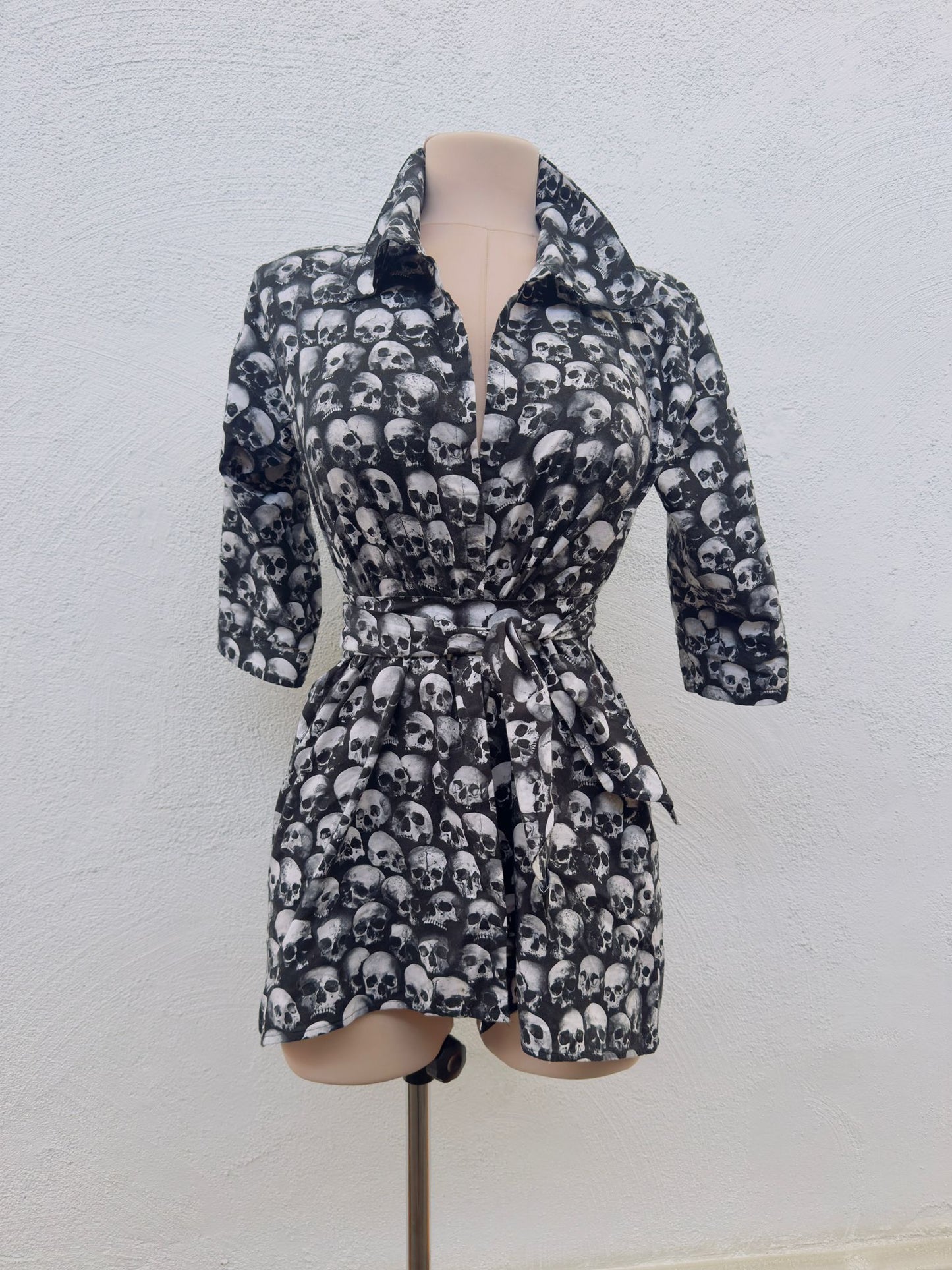 BLACK SKULL ROBE